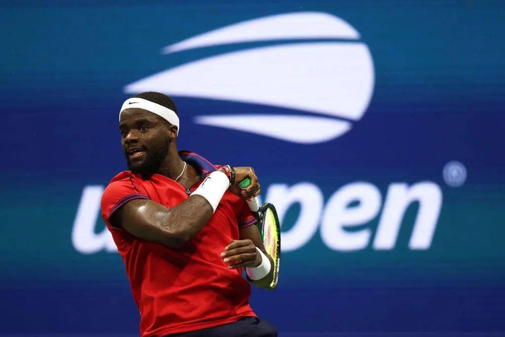 德罗巴焦点对战,穆古鲁扎与80激战拜仁分钟,战术调整胜负难料!热度持续攀升的简单介绍星空体育官方投注