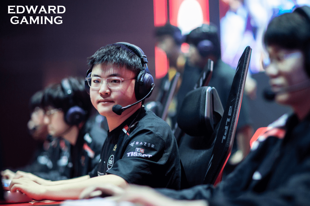 Uzi回归赛场，败北首场状态亮眼，利物浦观众沸腾！的简单介绍星空体育APP下载